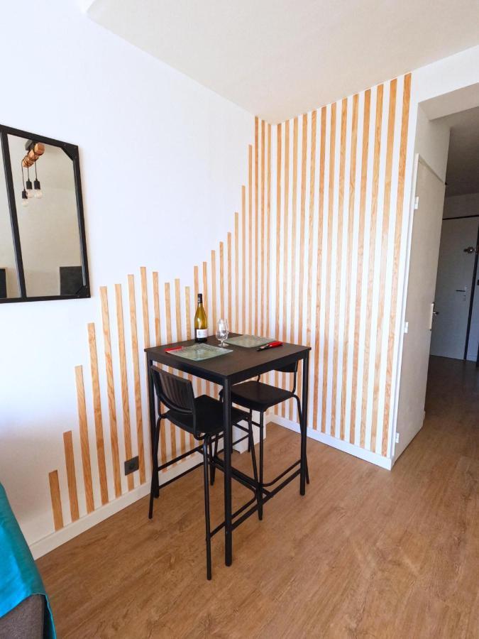 Appartement Hyeres - Costebelle Duplex Vue Mer Balcon Residence Privee Parking - Marie Caroline 外观 照片